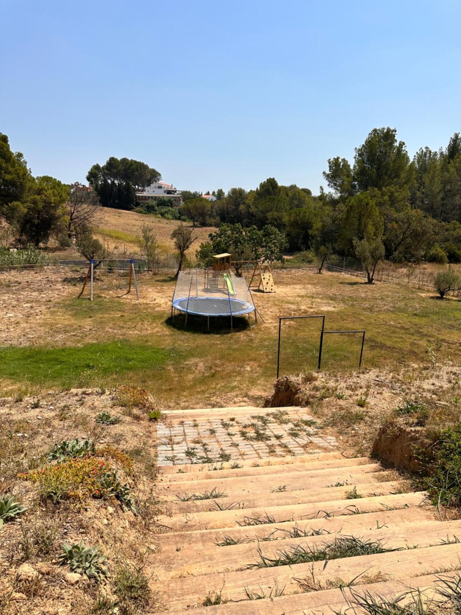 Villa Chetrus Casa En Plena Naturaleza Rubí Esterno foto