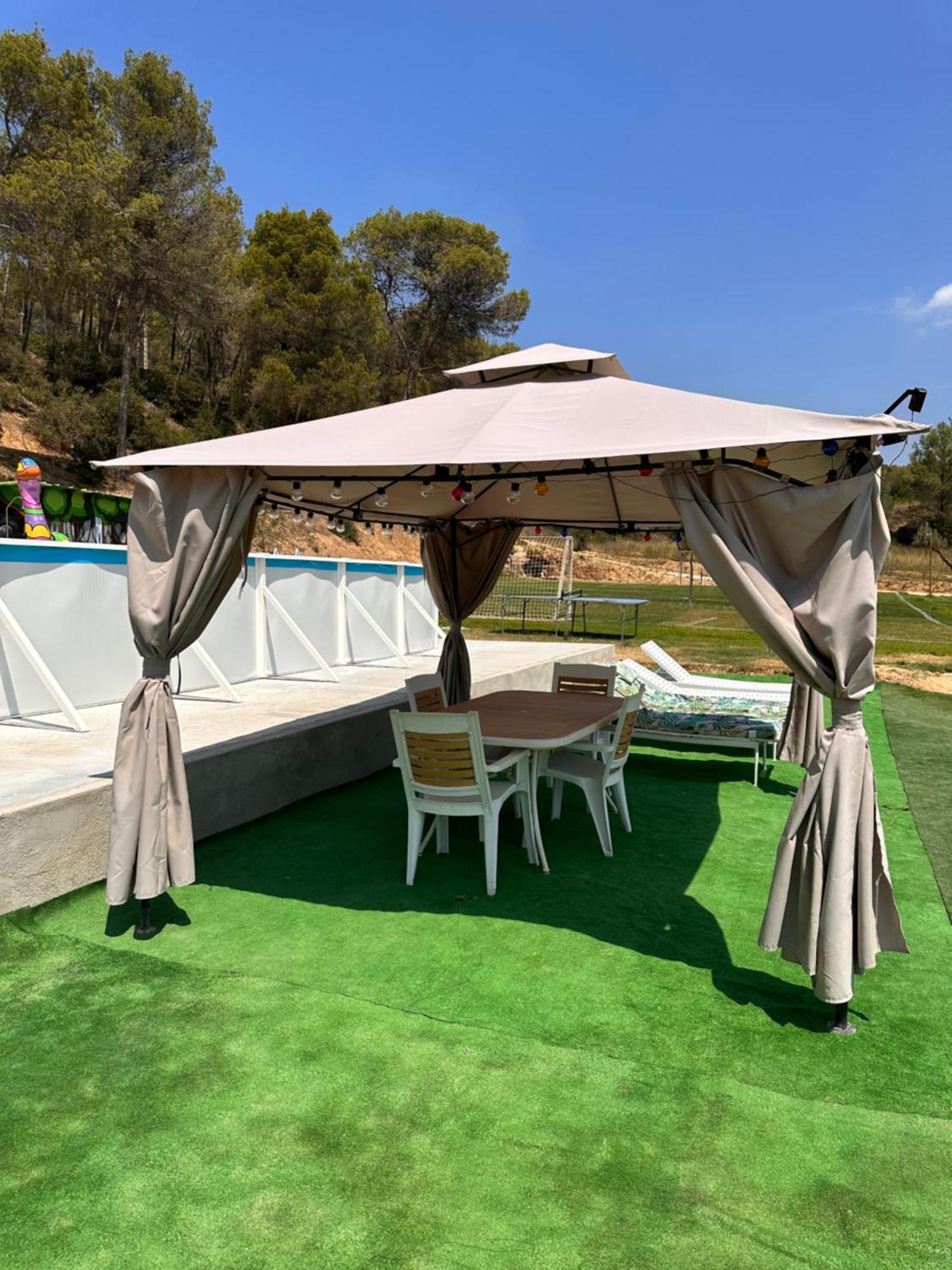 Villa Chetrus Casa En Plena Naturaleza Rubí Esterno foto
